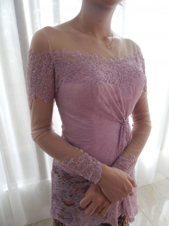 sewa kebaya modern