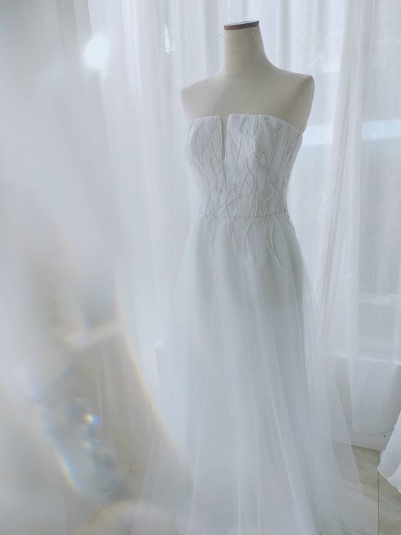 ciara wedding dress by ivone sulsitia